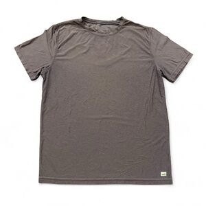Vuori Men’s Strato Tech Tee Smokey Taupe